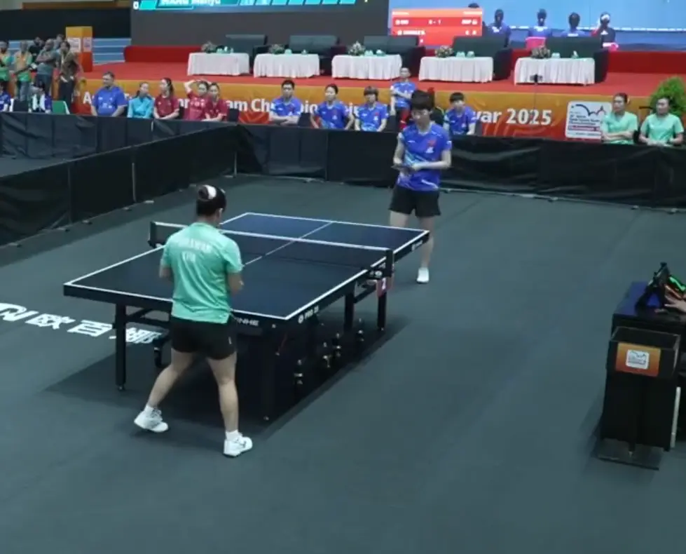 国乒出战的 国乒出战的