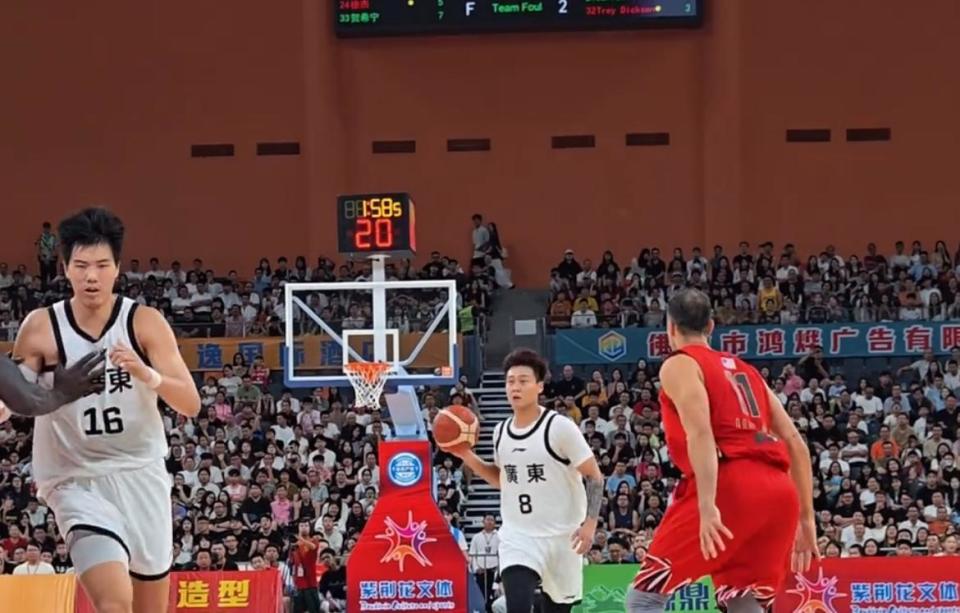 周鹏原本就 周鹏原本就